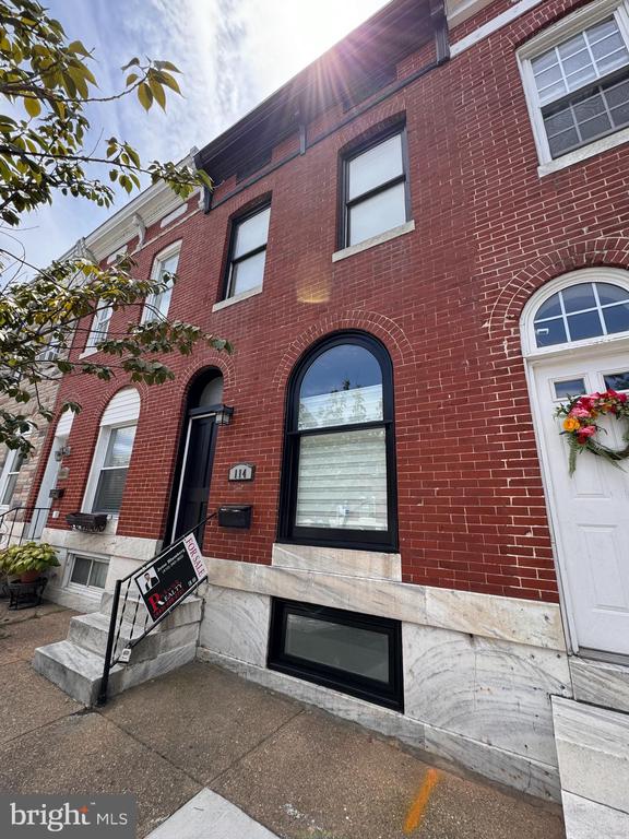 114 S East Ave