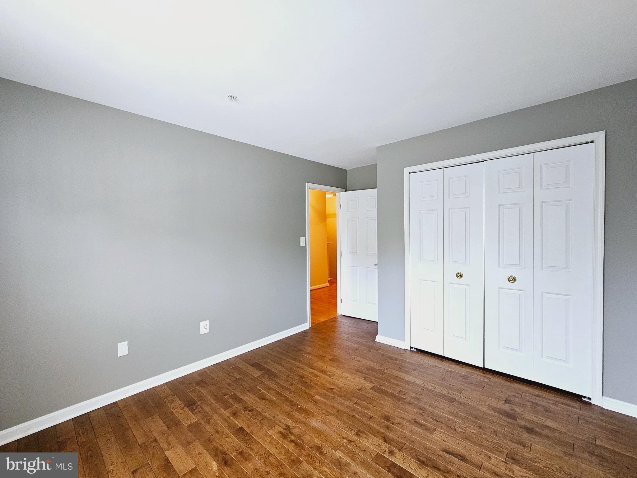 11900 WHITE HEATHER RD