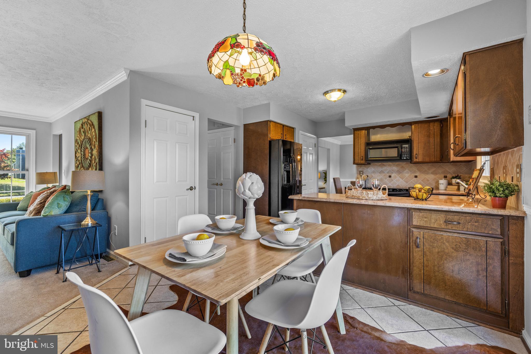 3525 Advocate Hill DRIVE