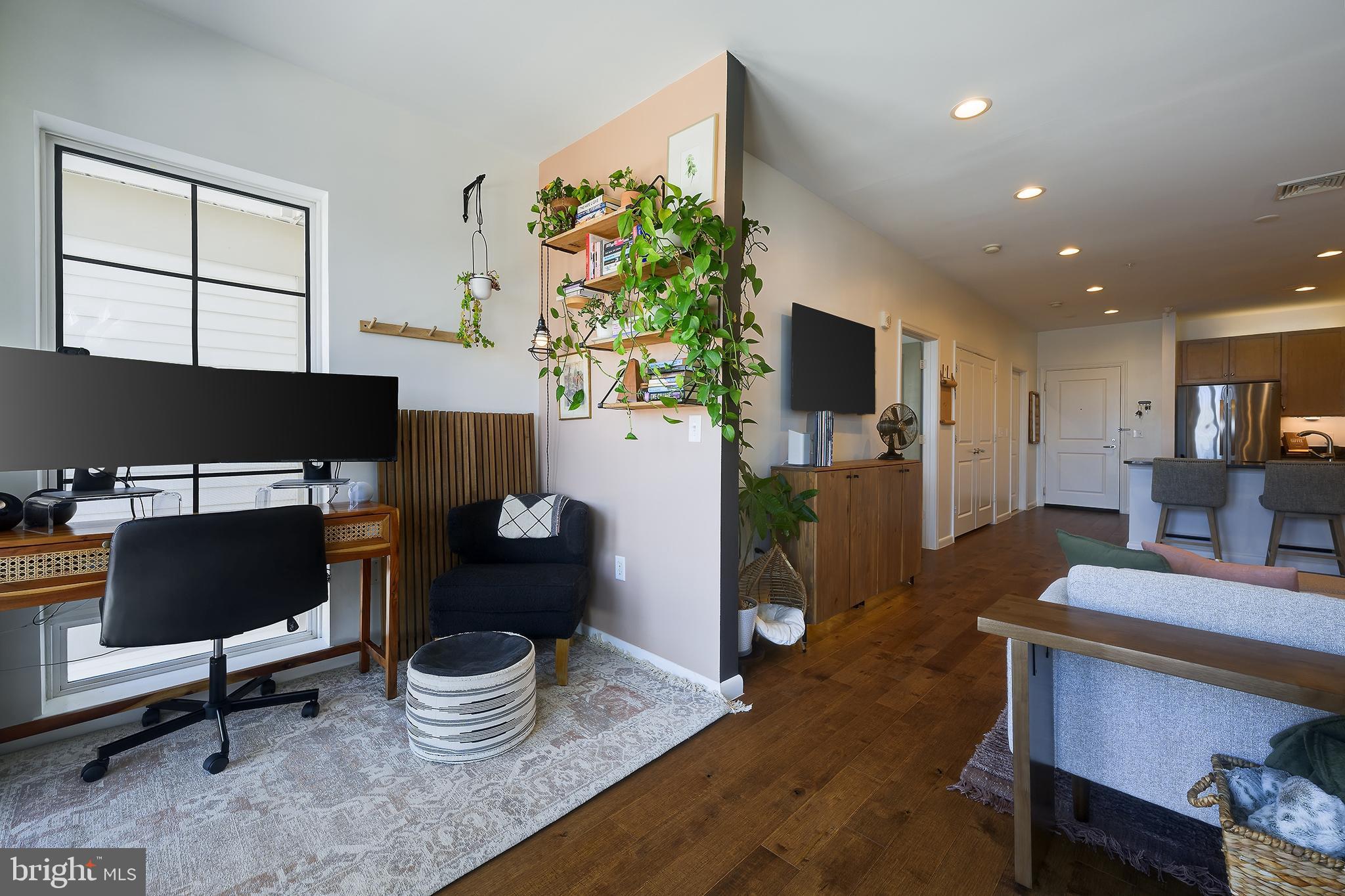 8045 NEWELL STREET 514