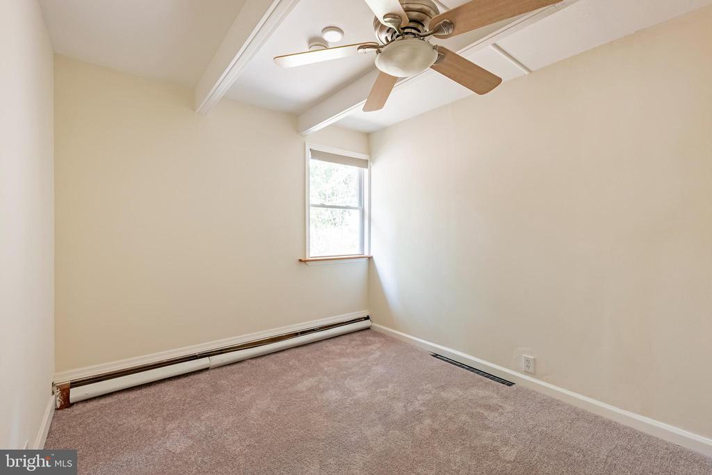 3 Forestway