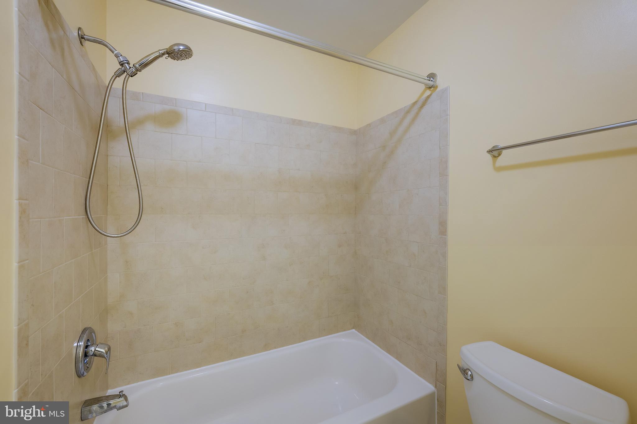 14224 GREENVIEW DRIVE