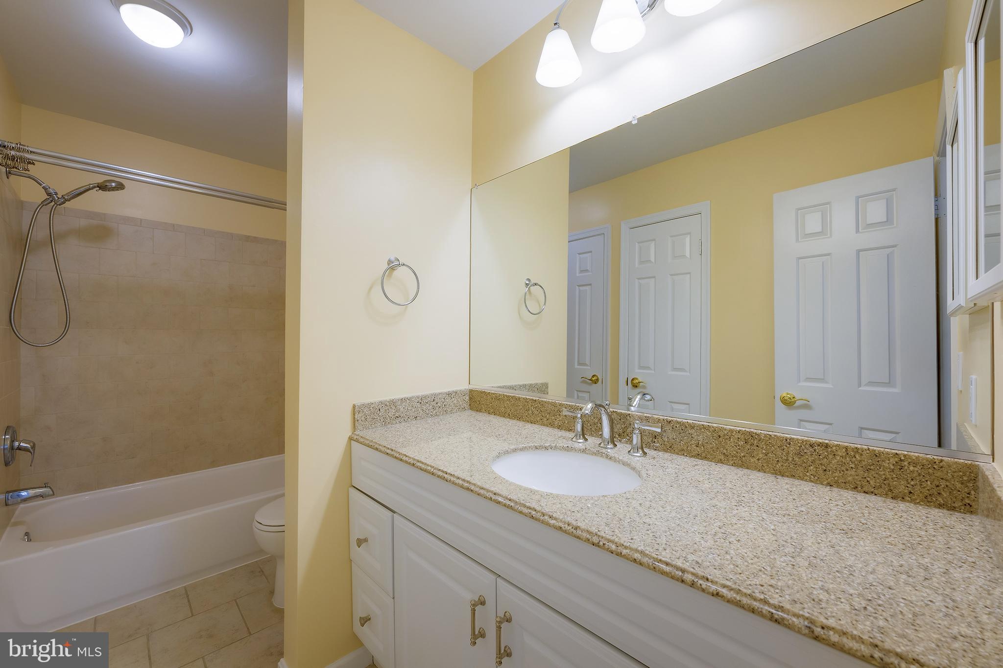 14224 GREENVIEW DRIVE