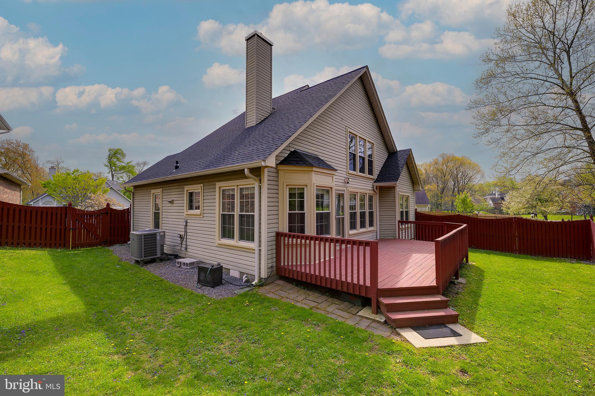 14224 GREENVIEW DRIVE