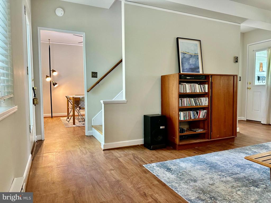 3 GARDENWAY