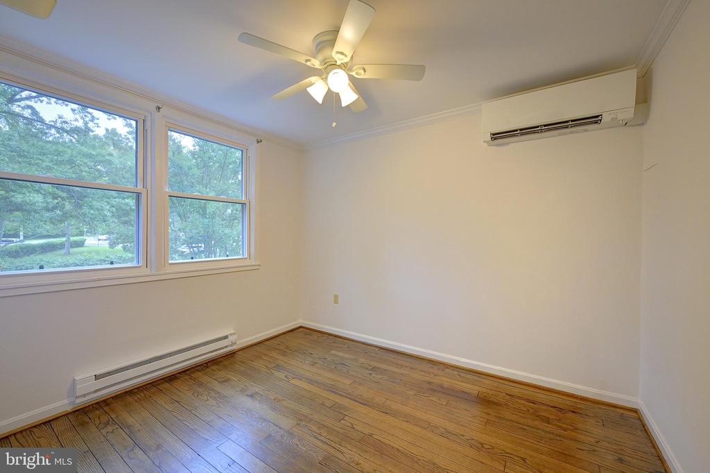 19 HILLSIDE ROAD C