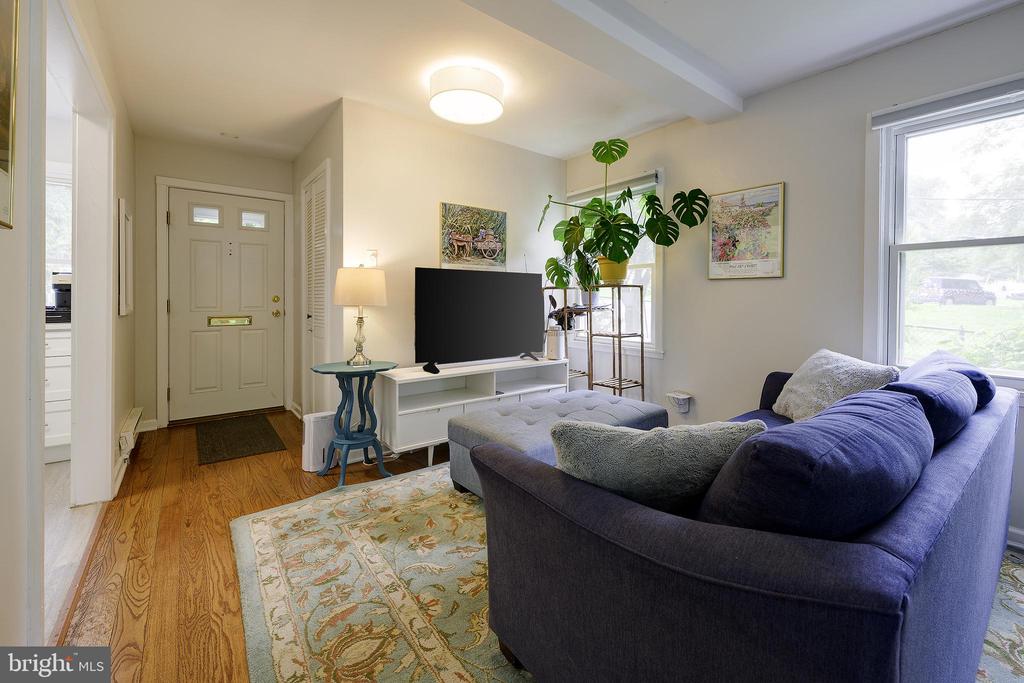 1 LAUREL HILL ROAD