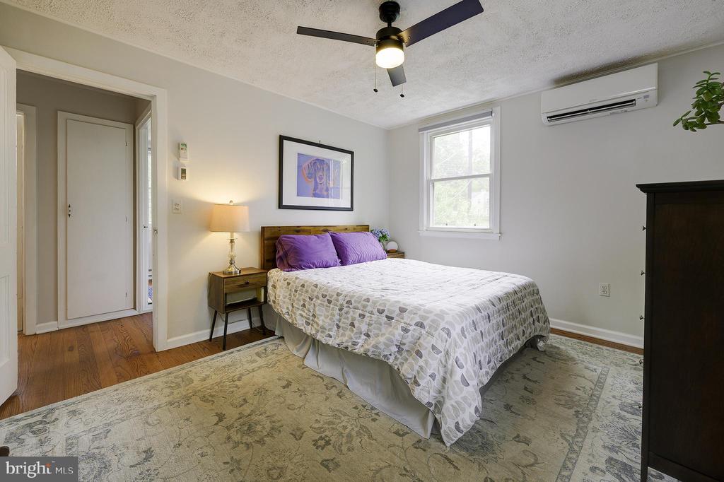 1 LAUREL HILL ROAD
