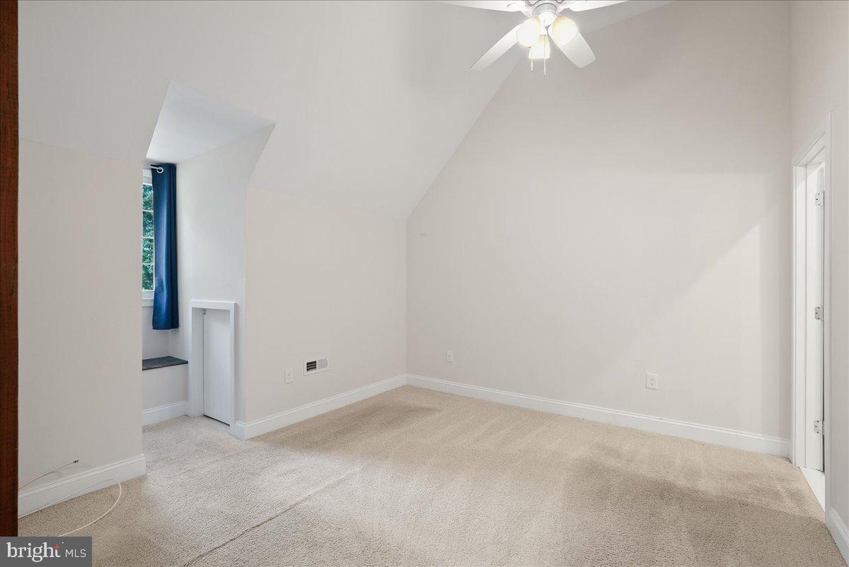 4416 34TH STREET S B2