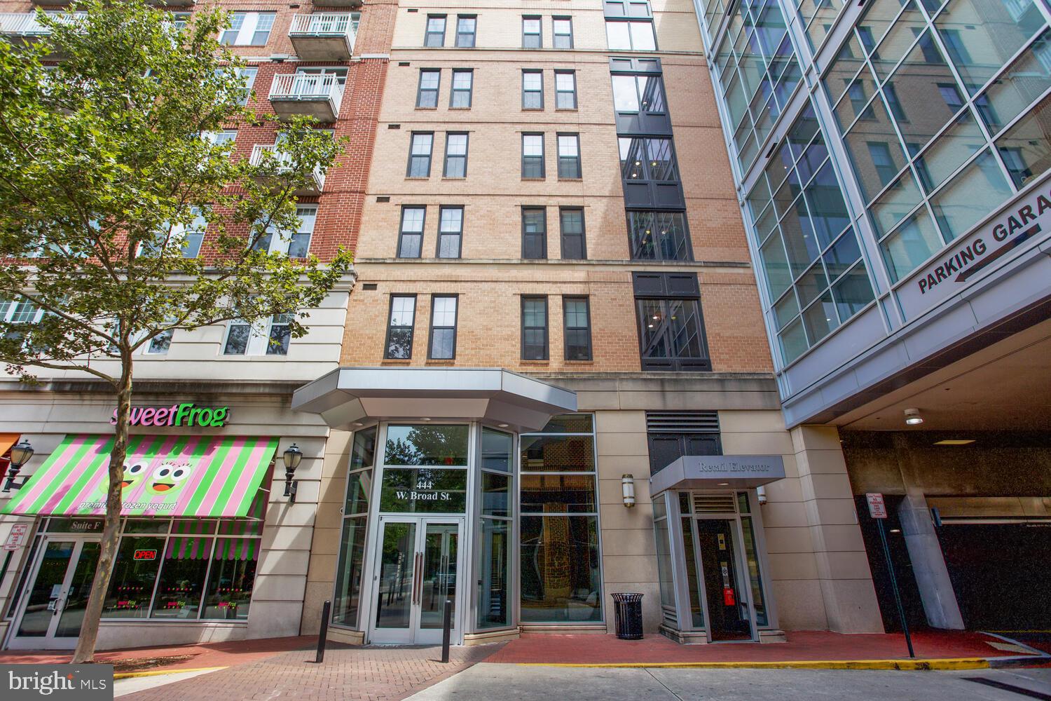 444 W Broad STREET Unit: 619