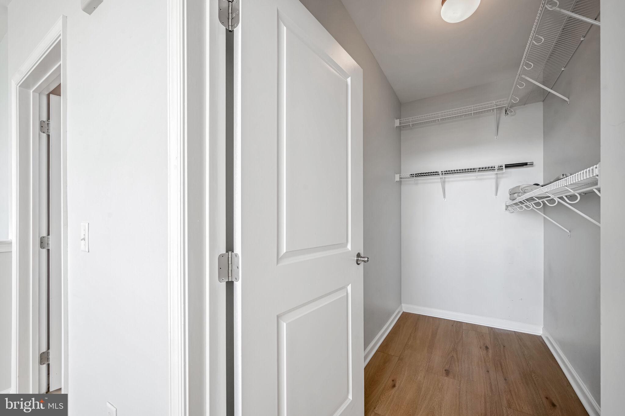444 W BROAD ST #619