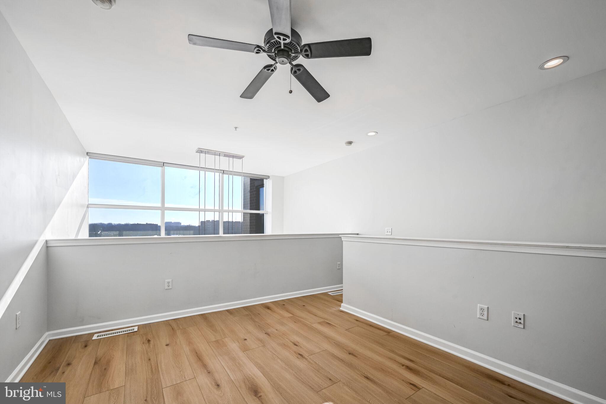 444 W BROAD STREET 619