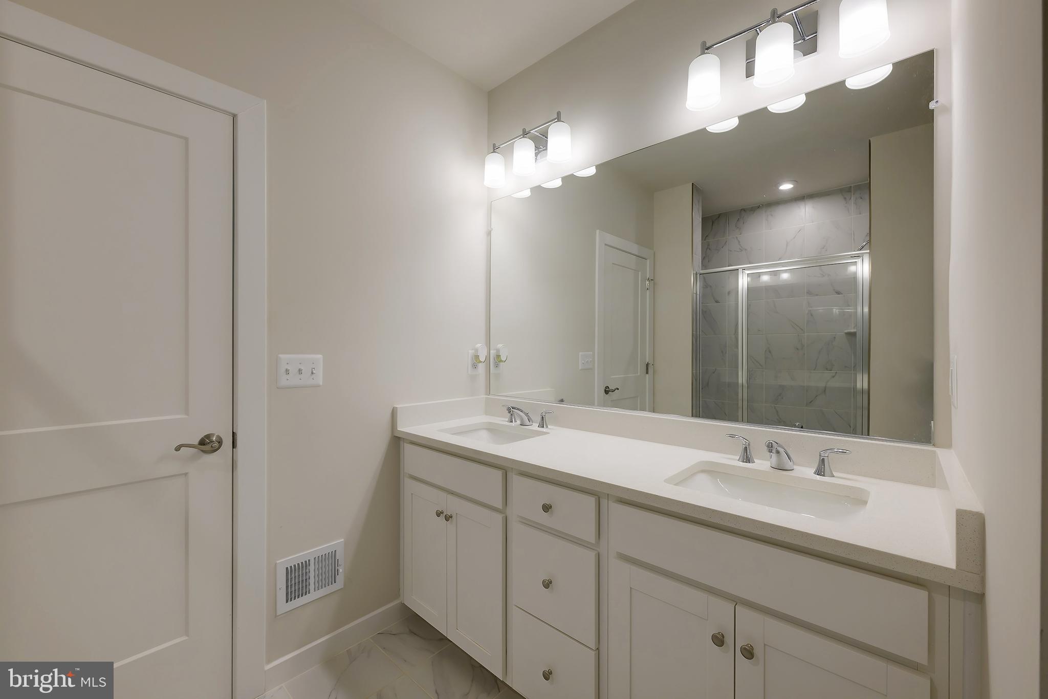 203 PARK CENTRAL TERRACE A