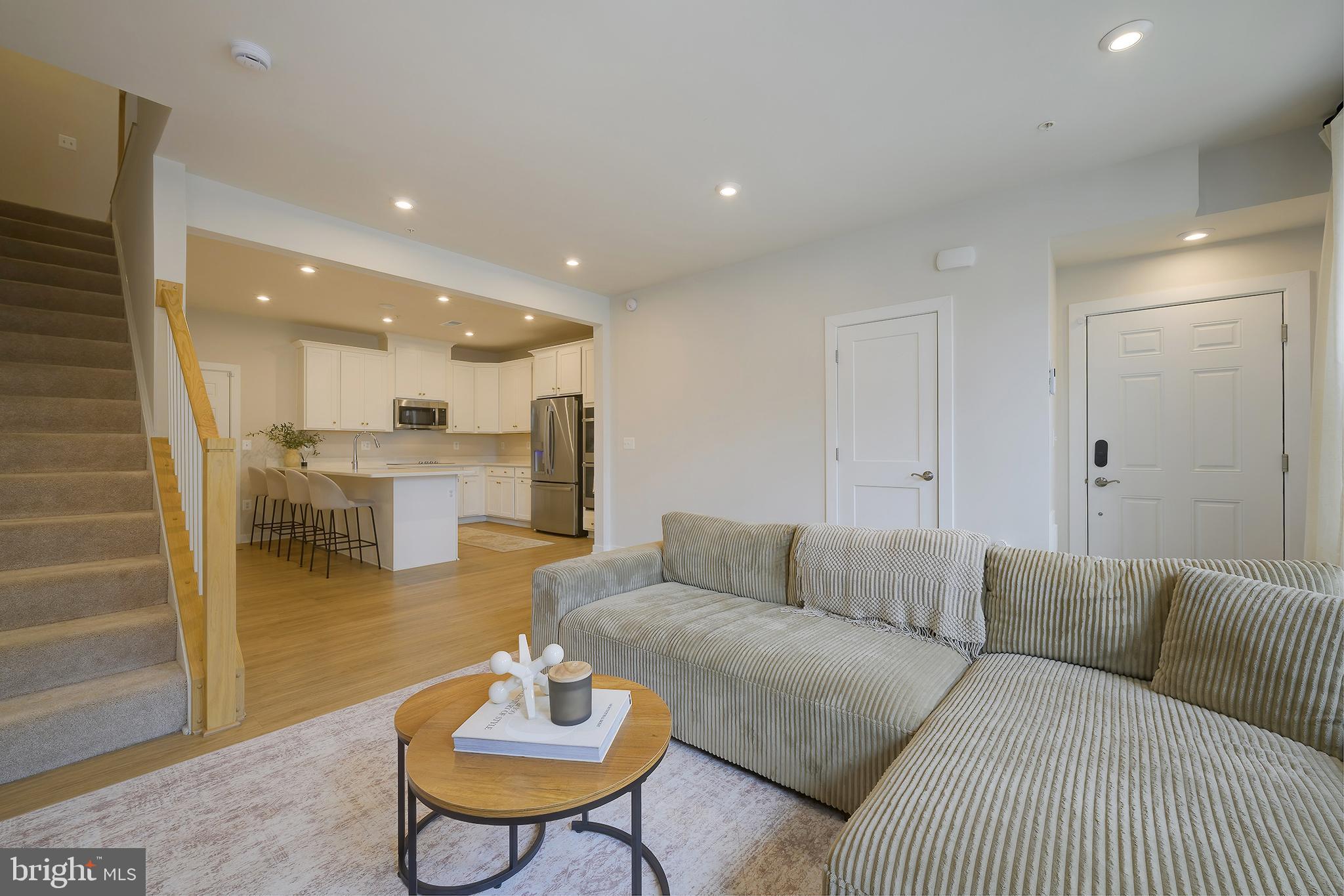 203 PARK CENTRAL TERRACE A