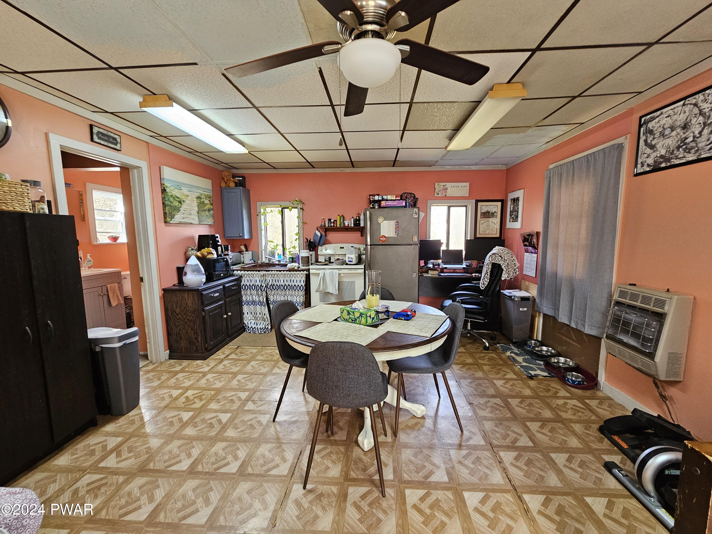 305 E Sterling Road
