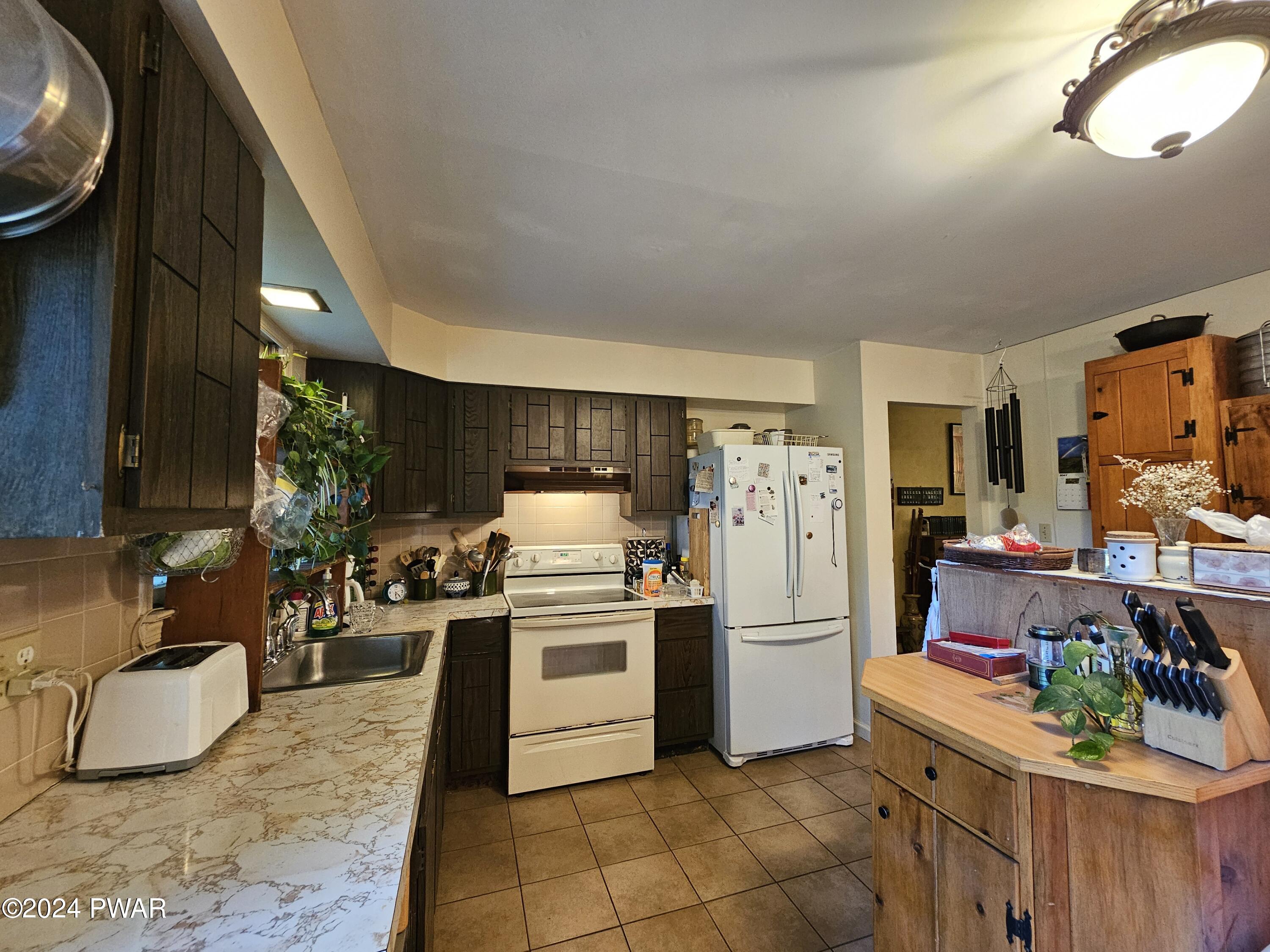 115 Mountain Drive
