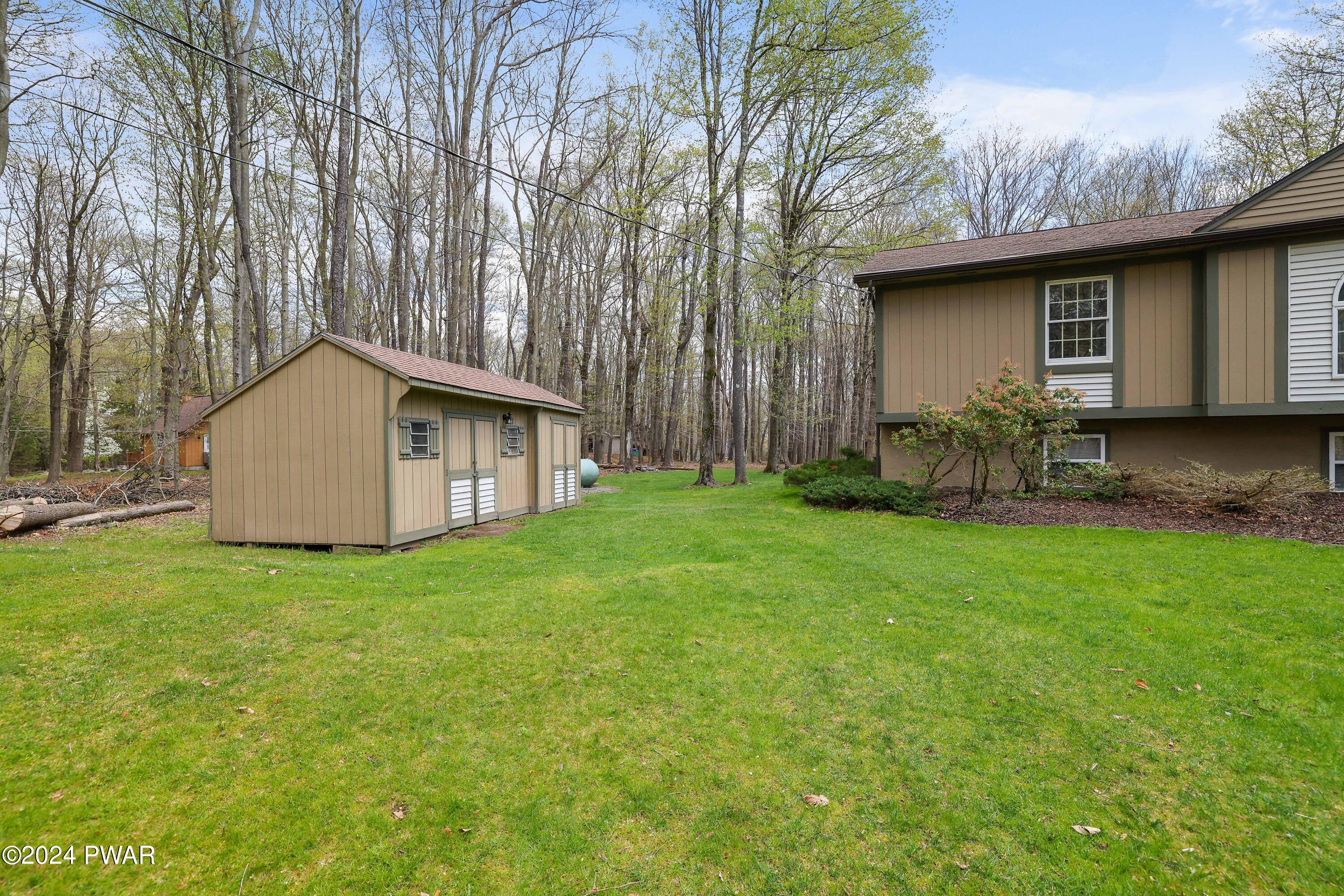 105 Redwood Run