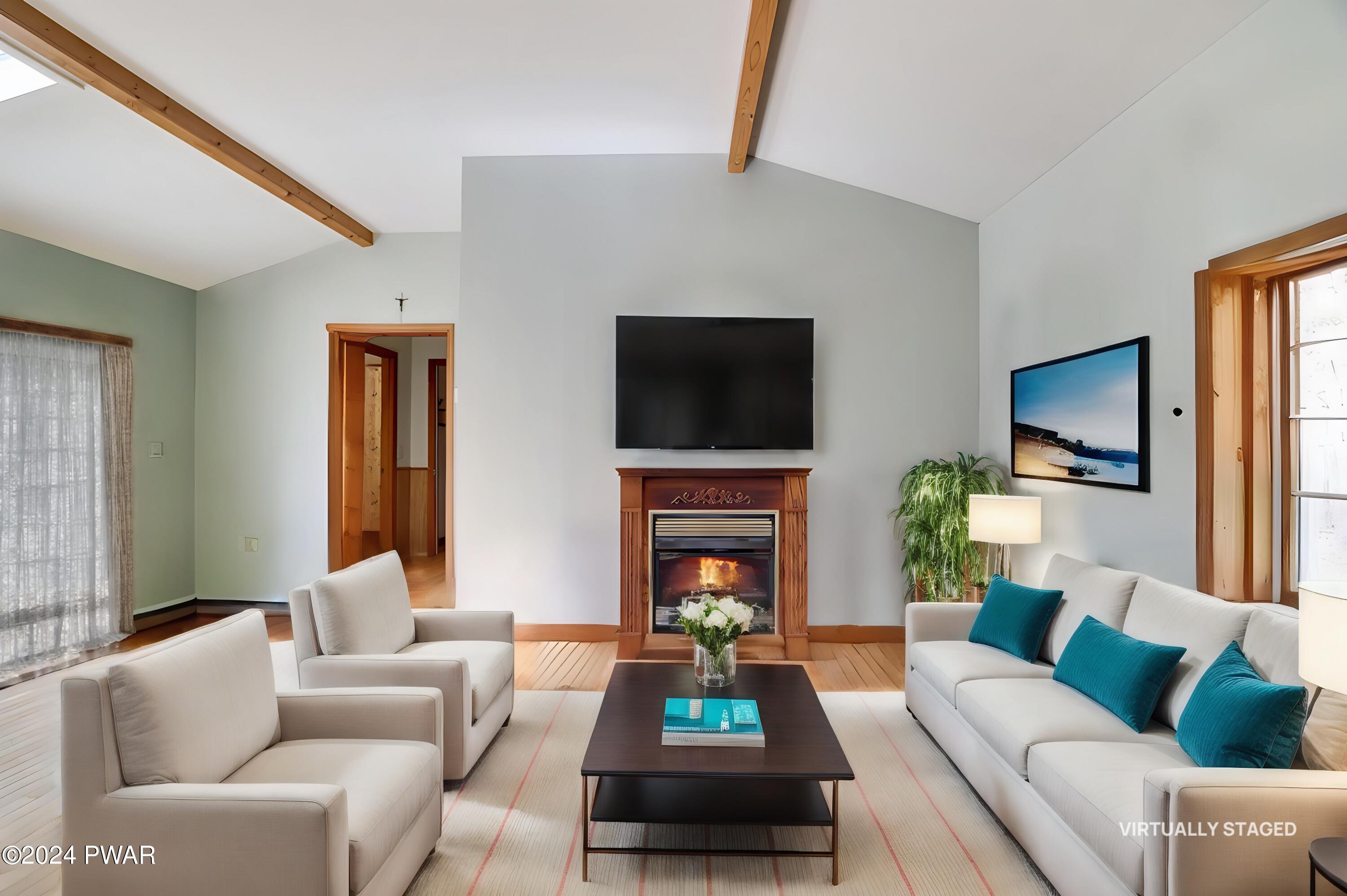 105 Redwood Run