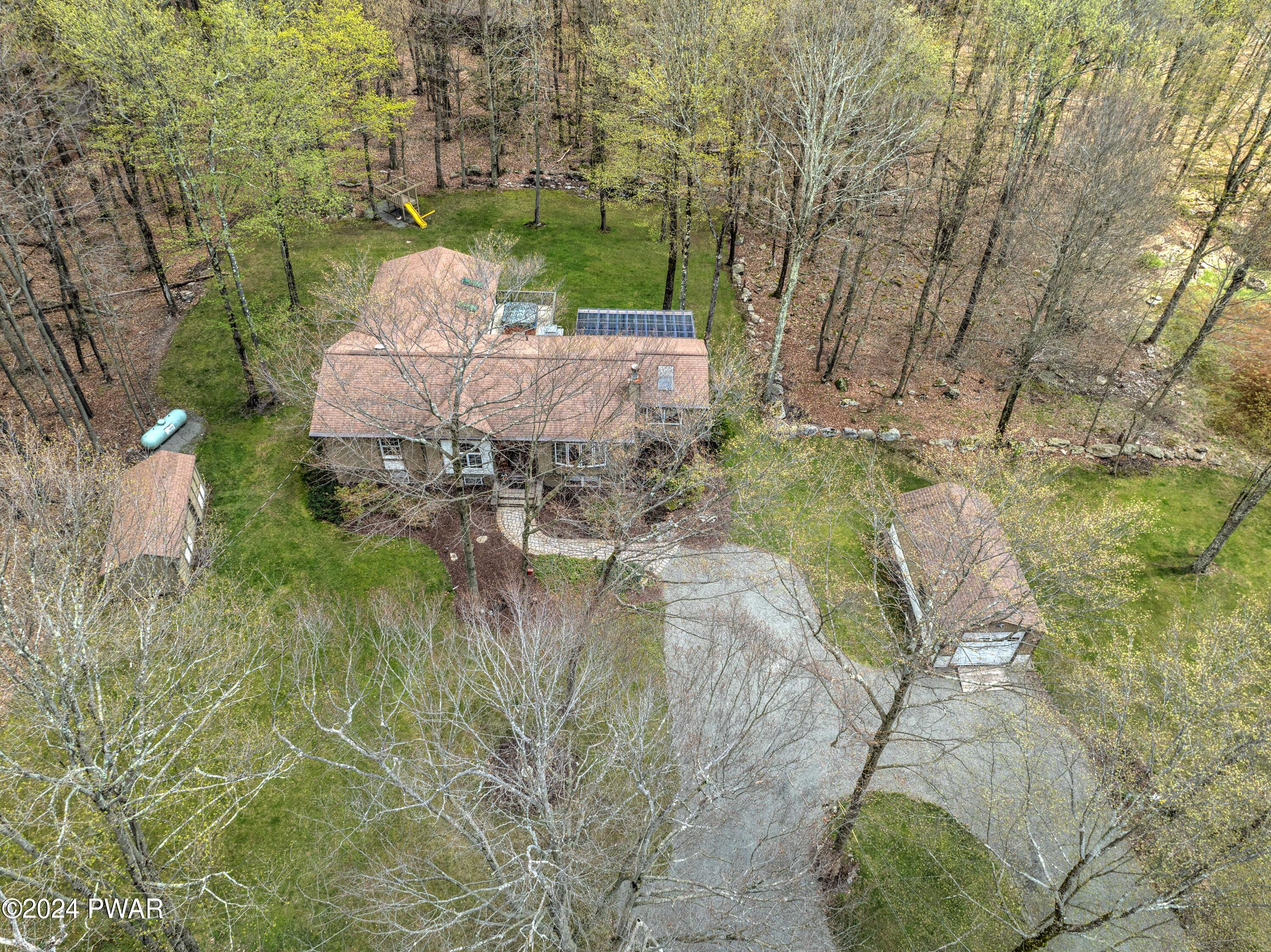 105 Redwood Run