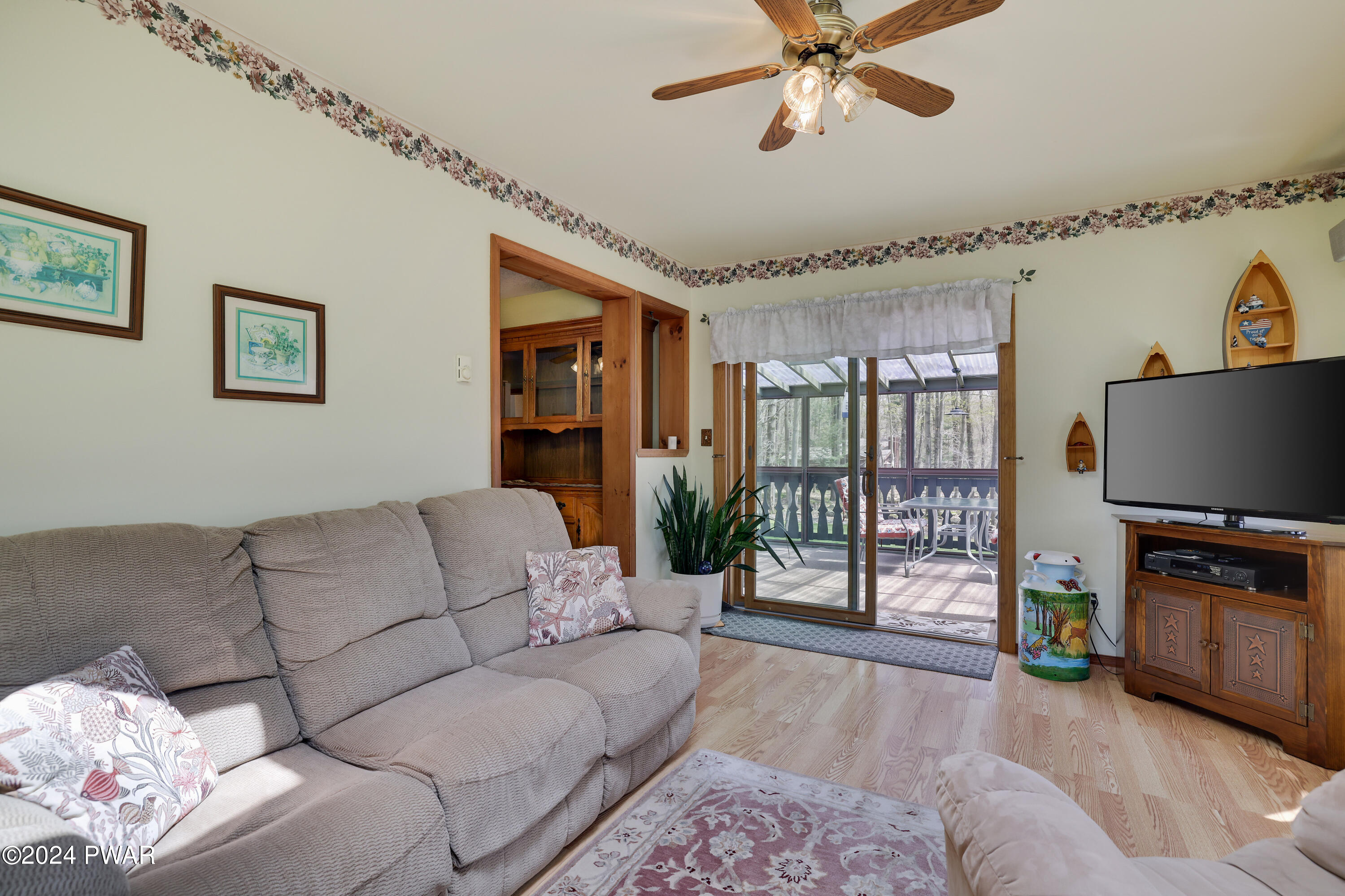105 Redwood Run
