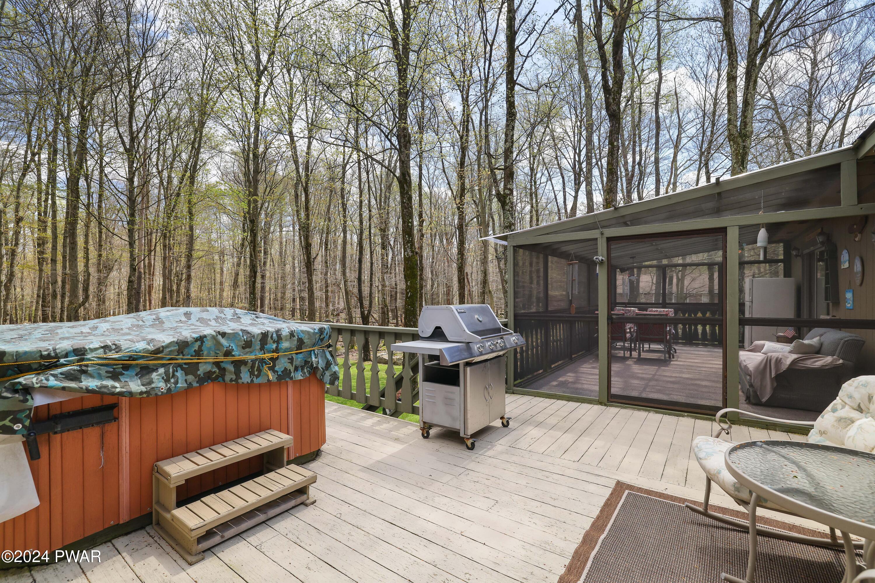 105 Redwood Run