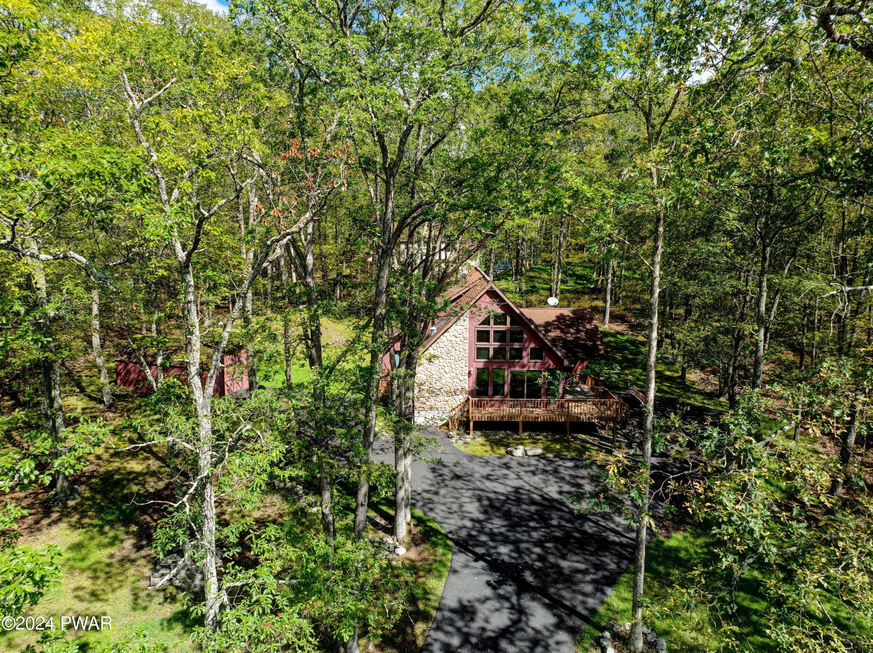 1326 Deer Run