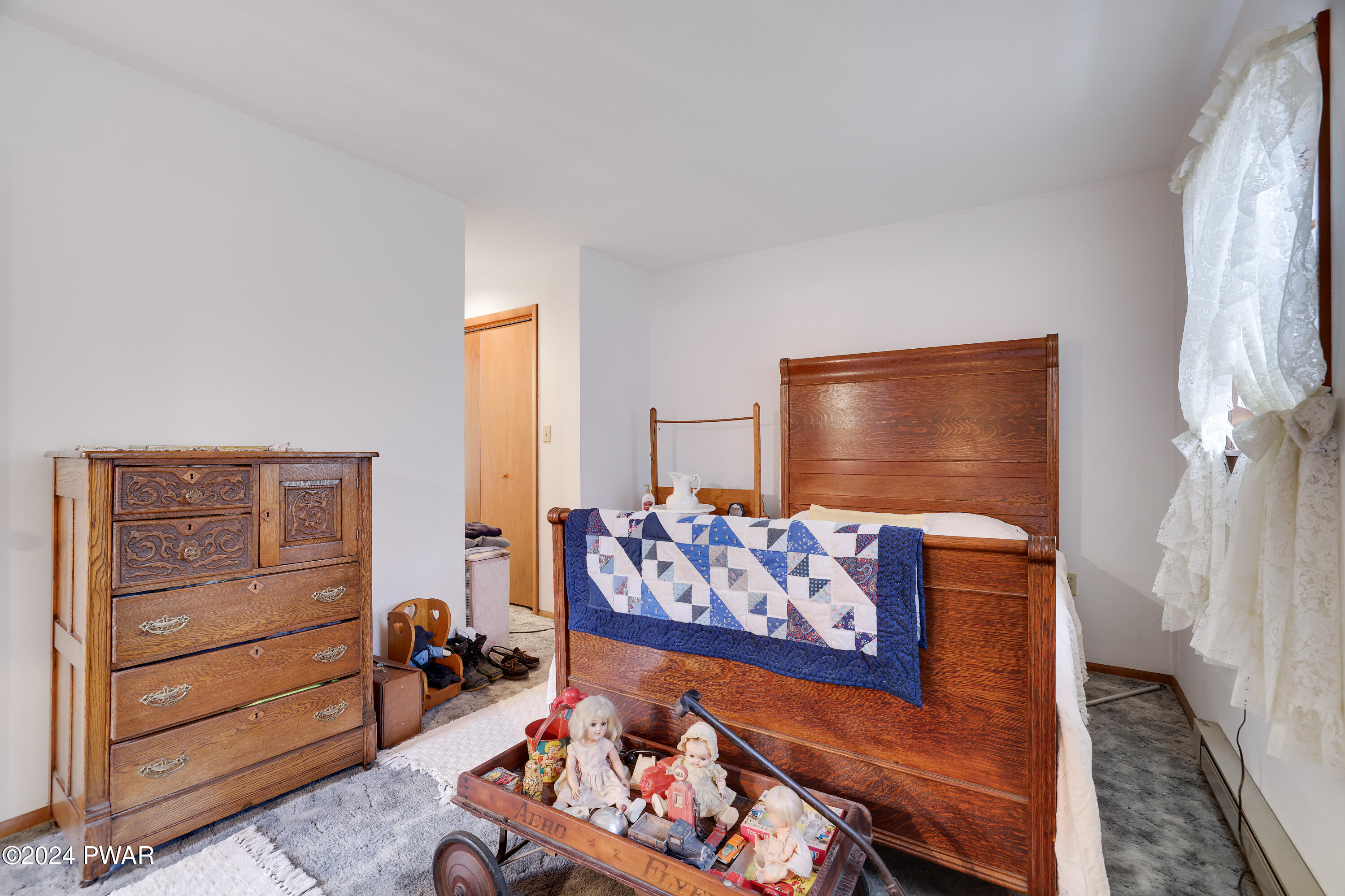102 Lakewood Drive