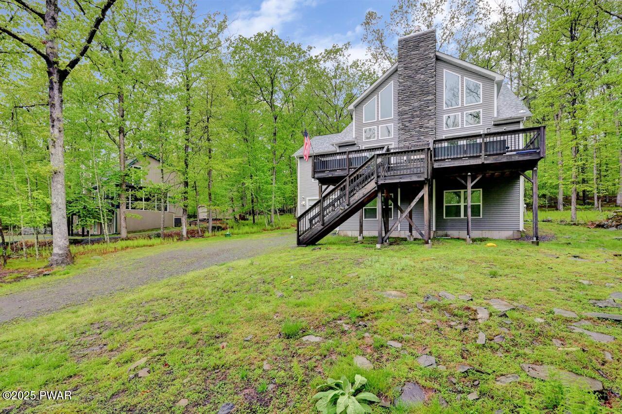 142 Lamplighter Lane