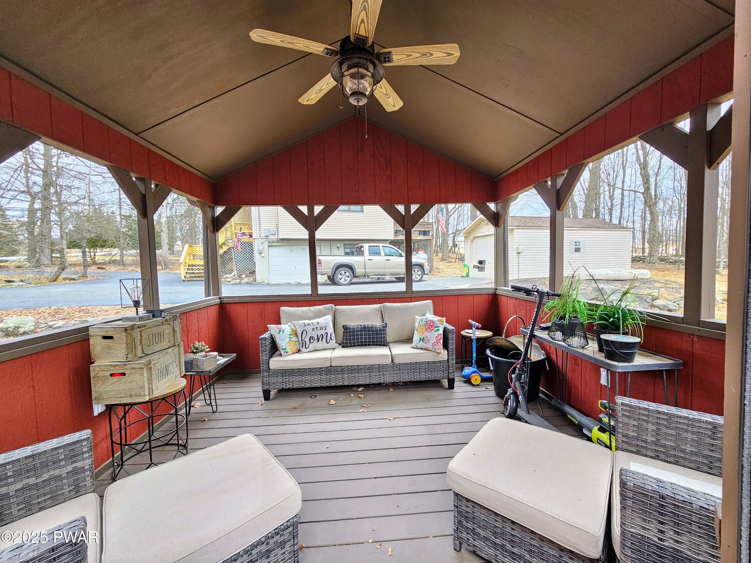 12 Grandview Drive