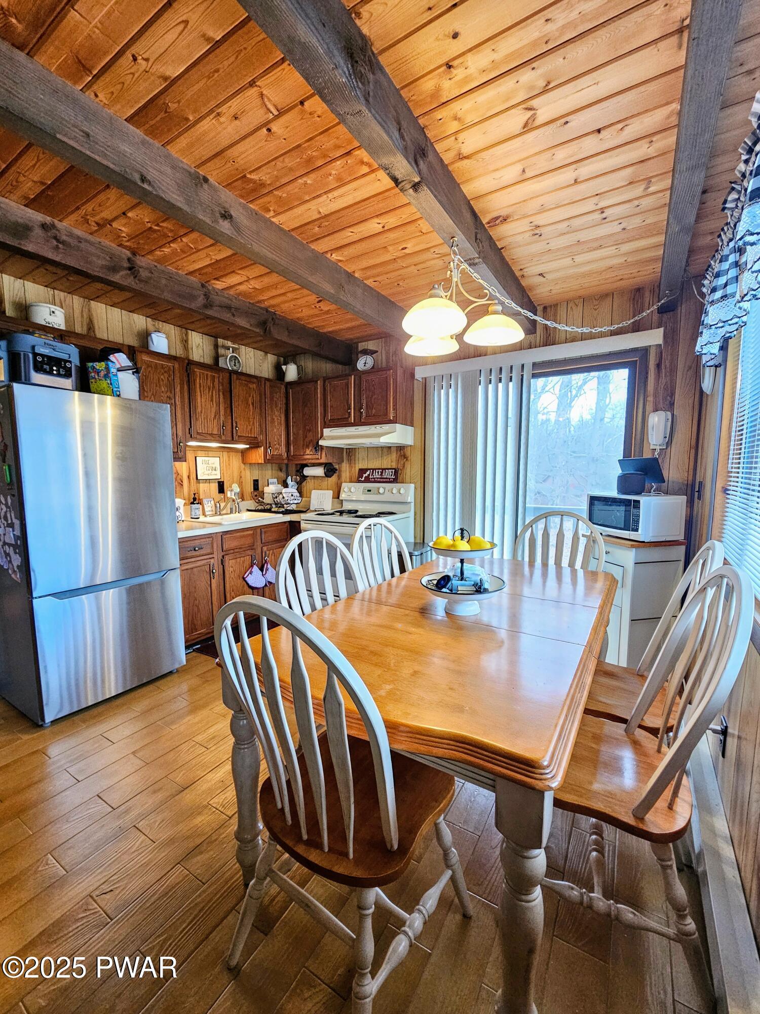 12 Grandview Drive