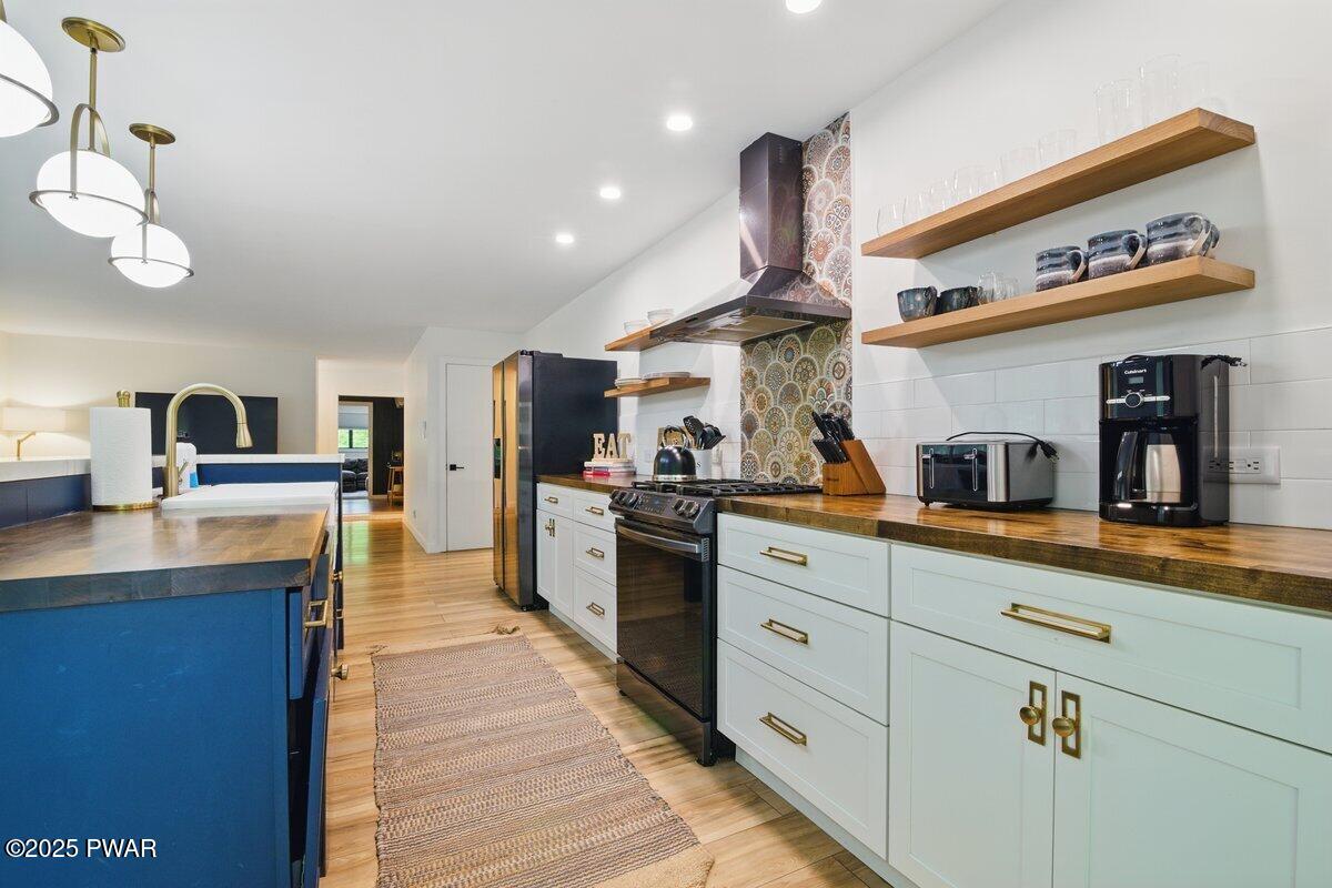 130 Meadowbrook Road