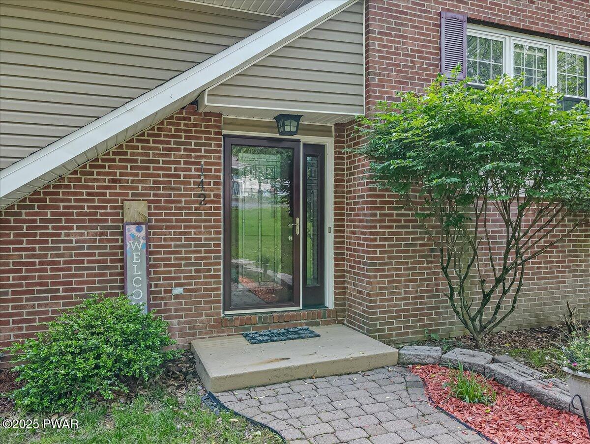 142 View Drive