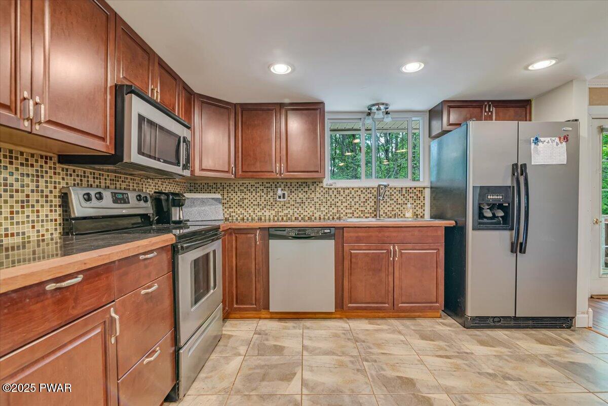 142 View Drive