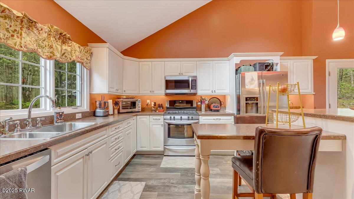 37 Timbertop Trail