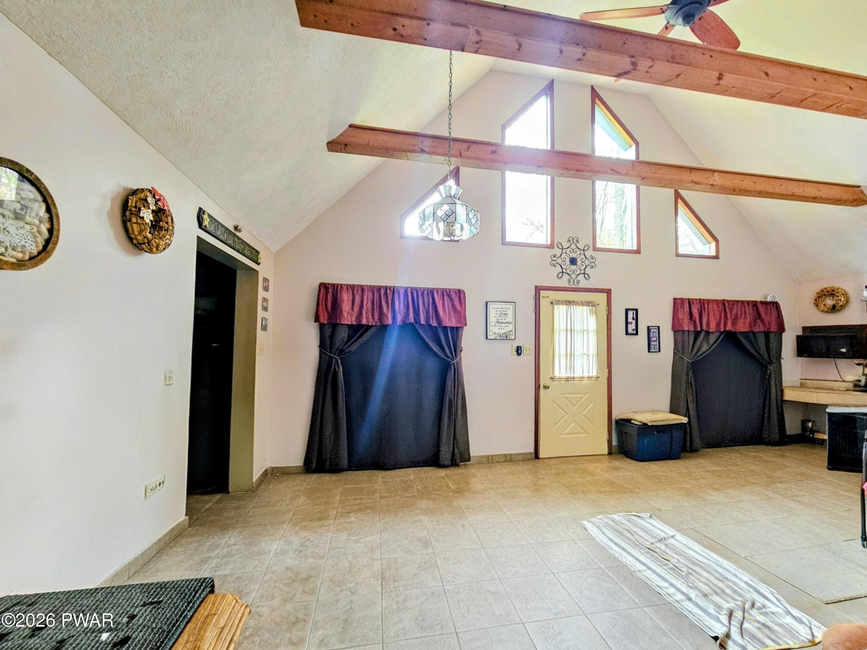 131 Lincoln Green Lane