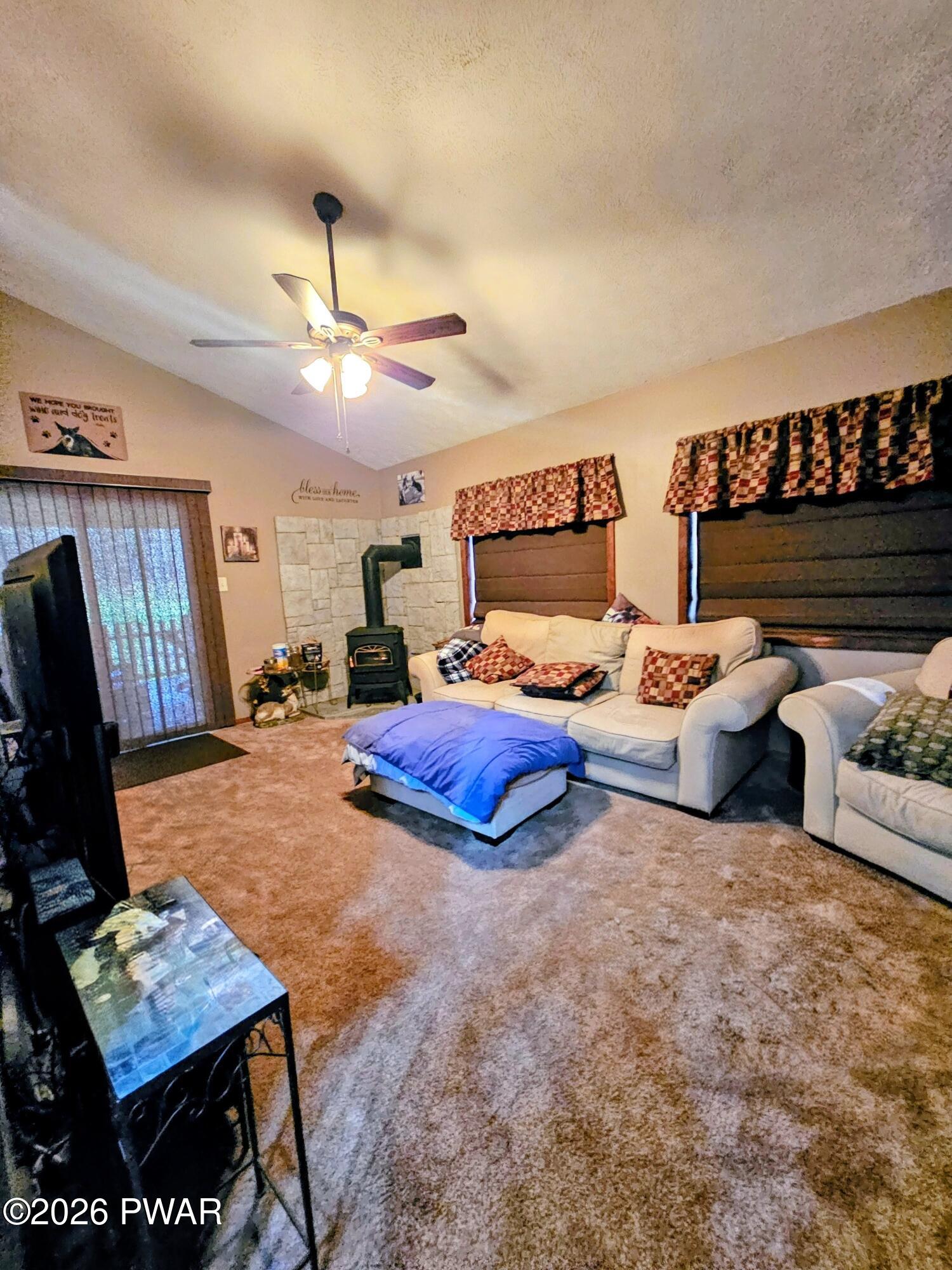 131 Lincoln Green Lane