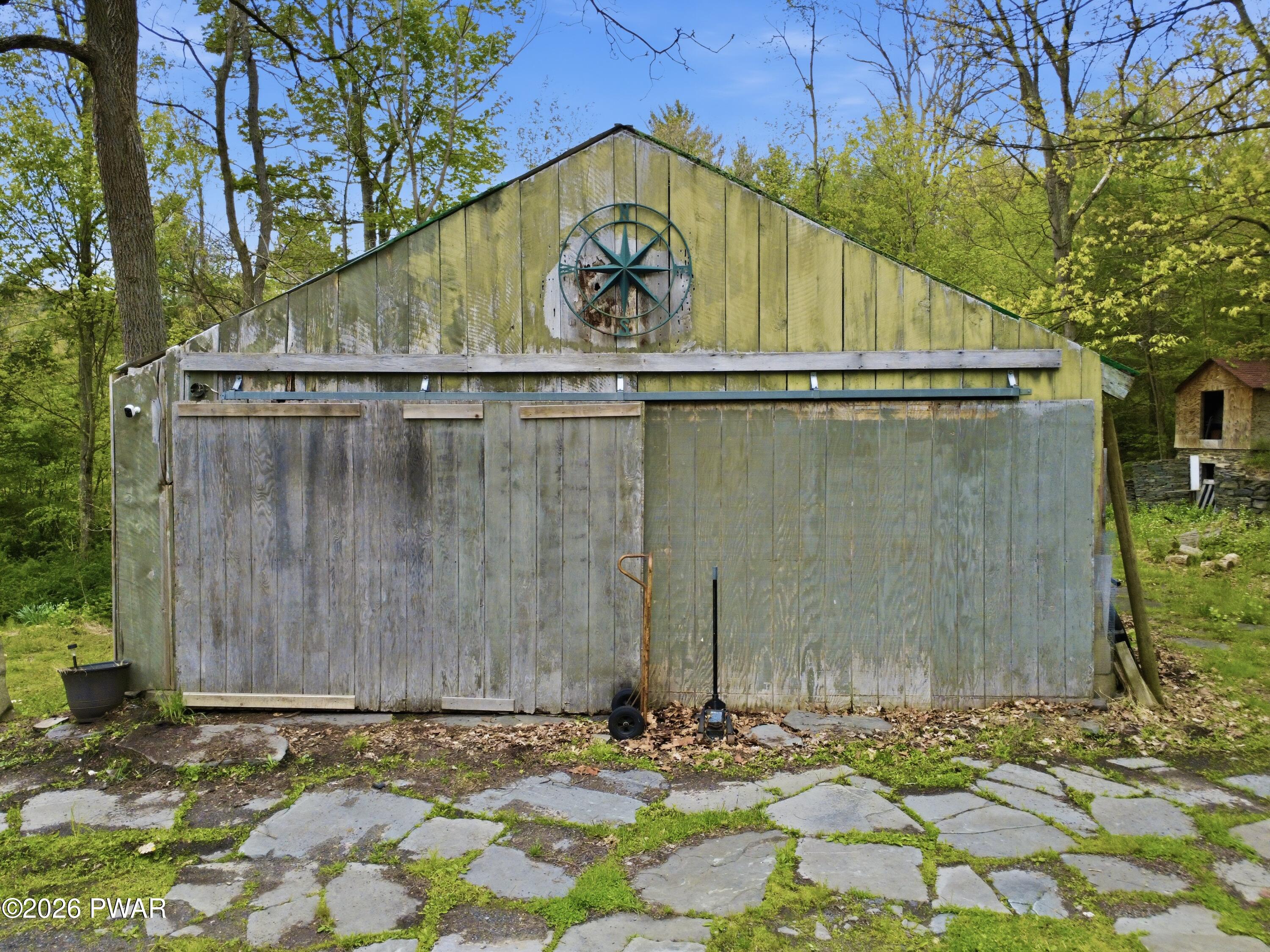 2127 Rt. 590