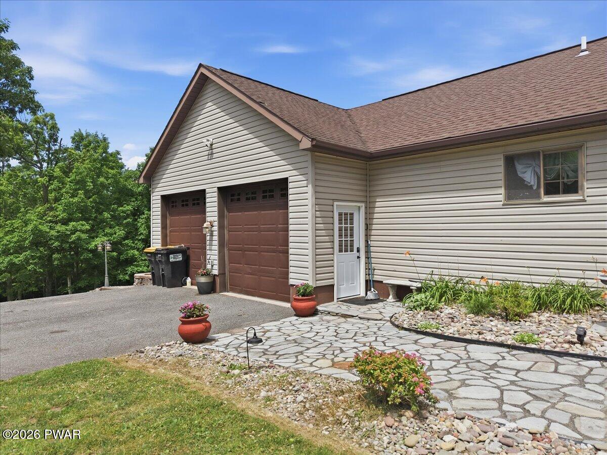 147 Minkon Drive