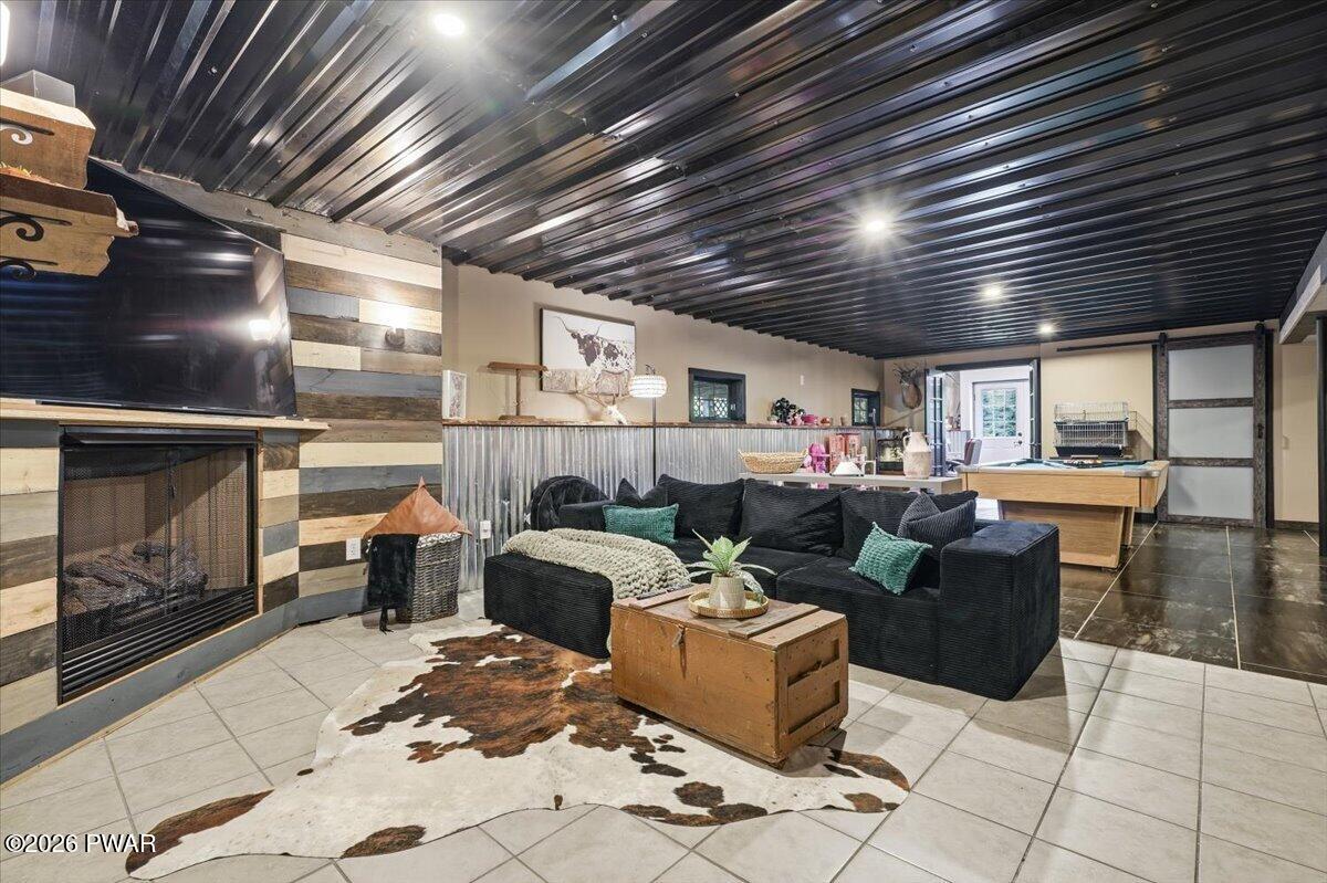 147 Minkon Drive
