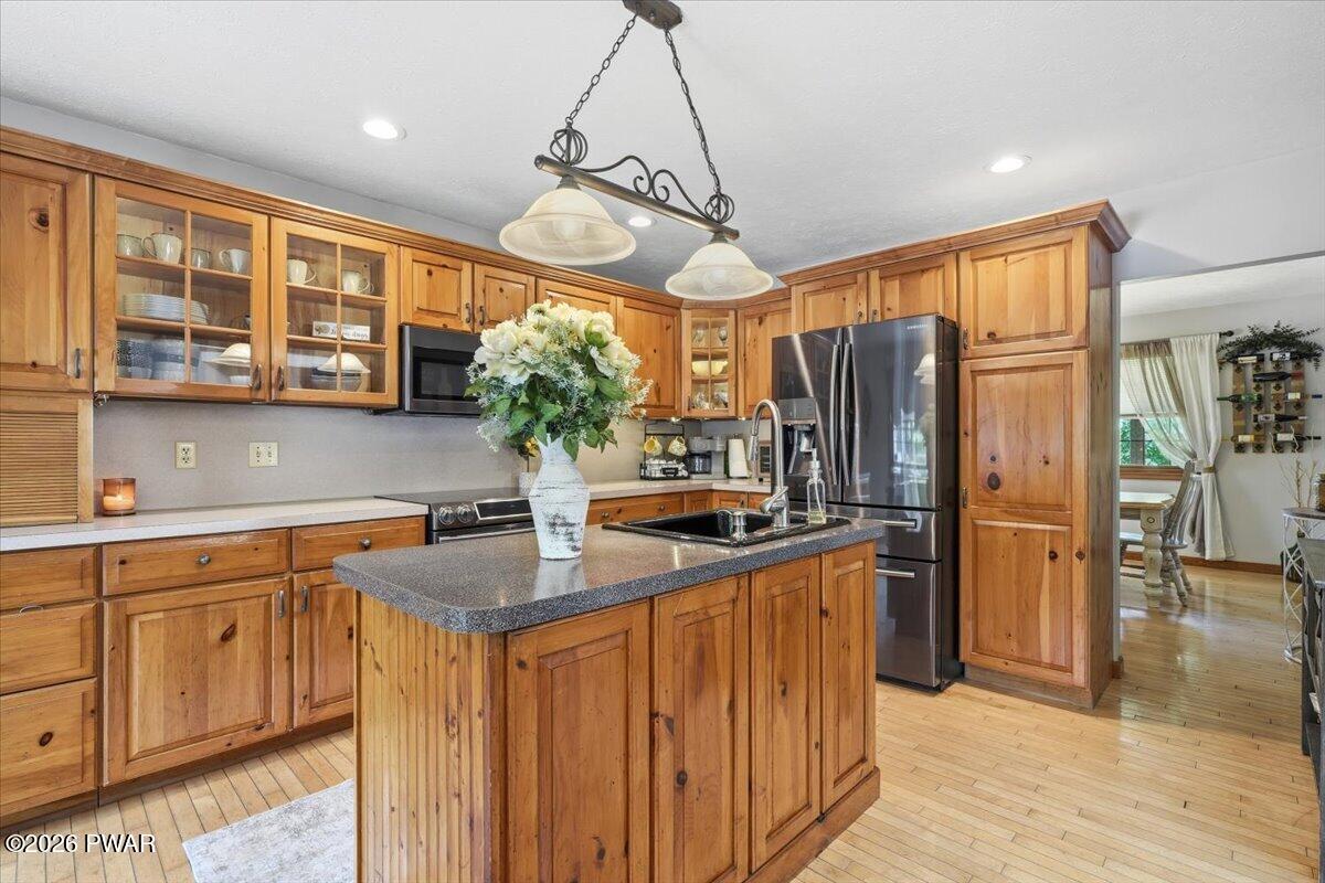 147 Minkon Drive