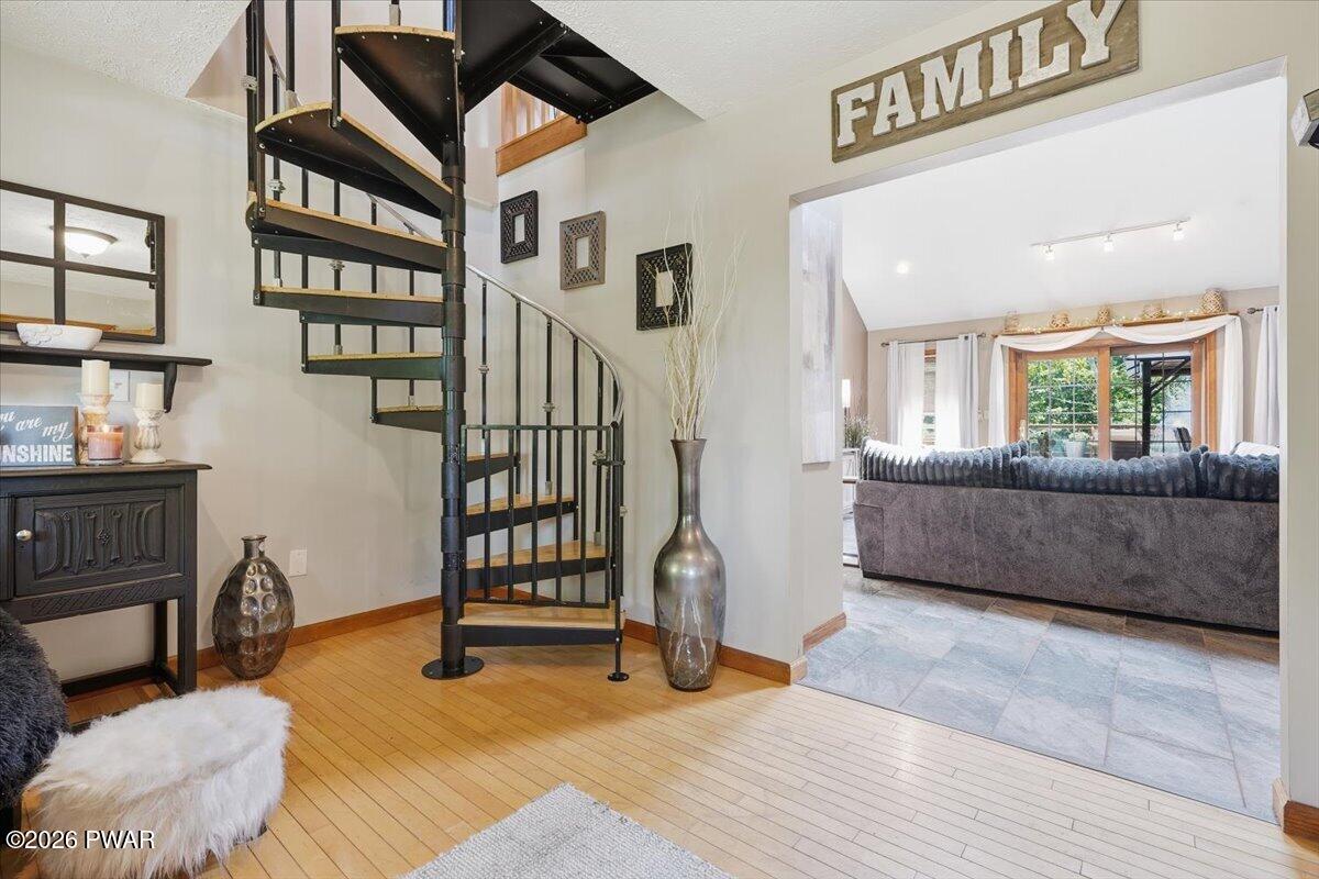 147 Minkon Drive