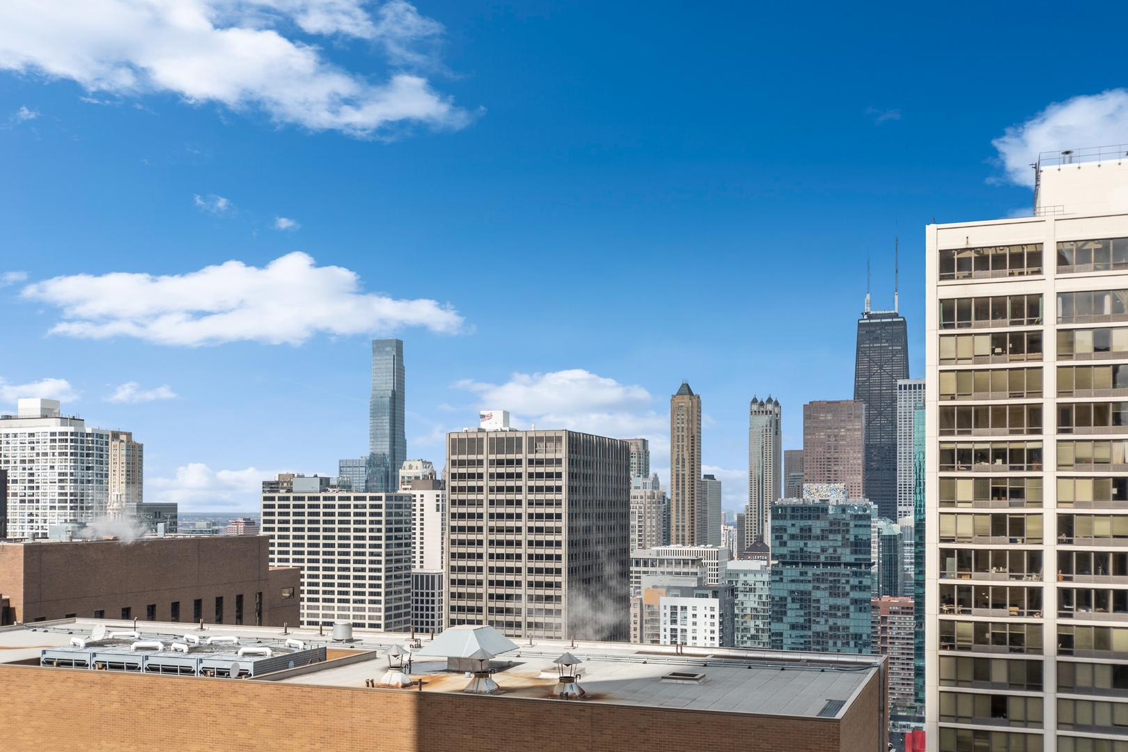 222 N Columbus Drive Unit: 3907