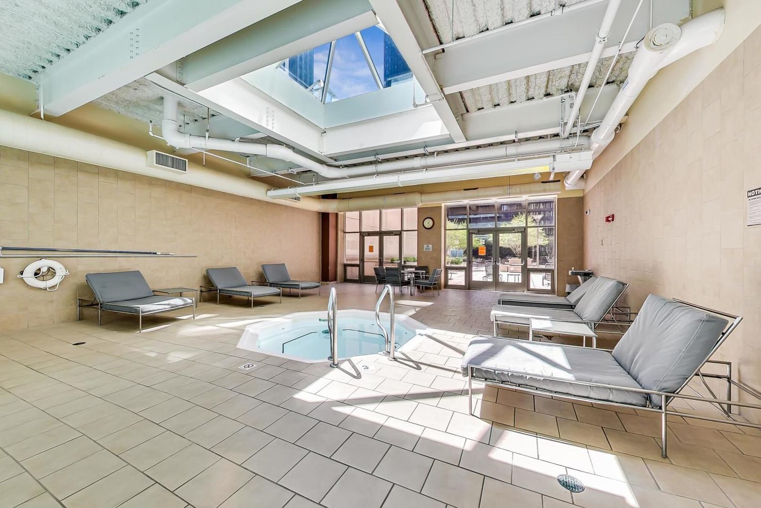 222 N Columbus Drive Unit: 3907
