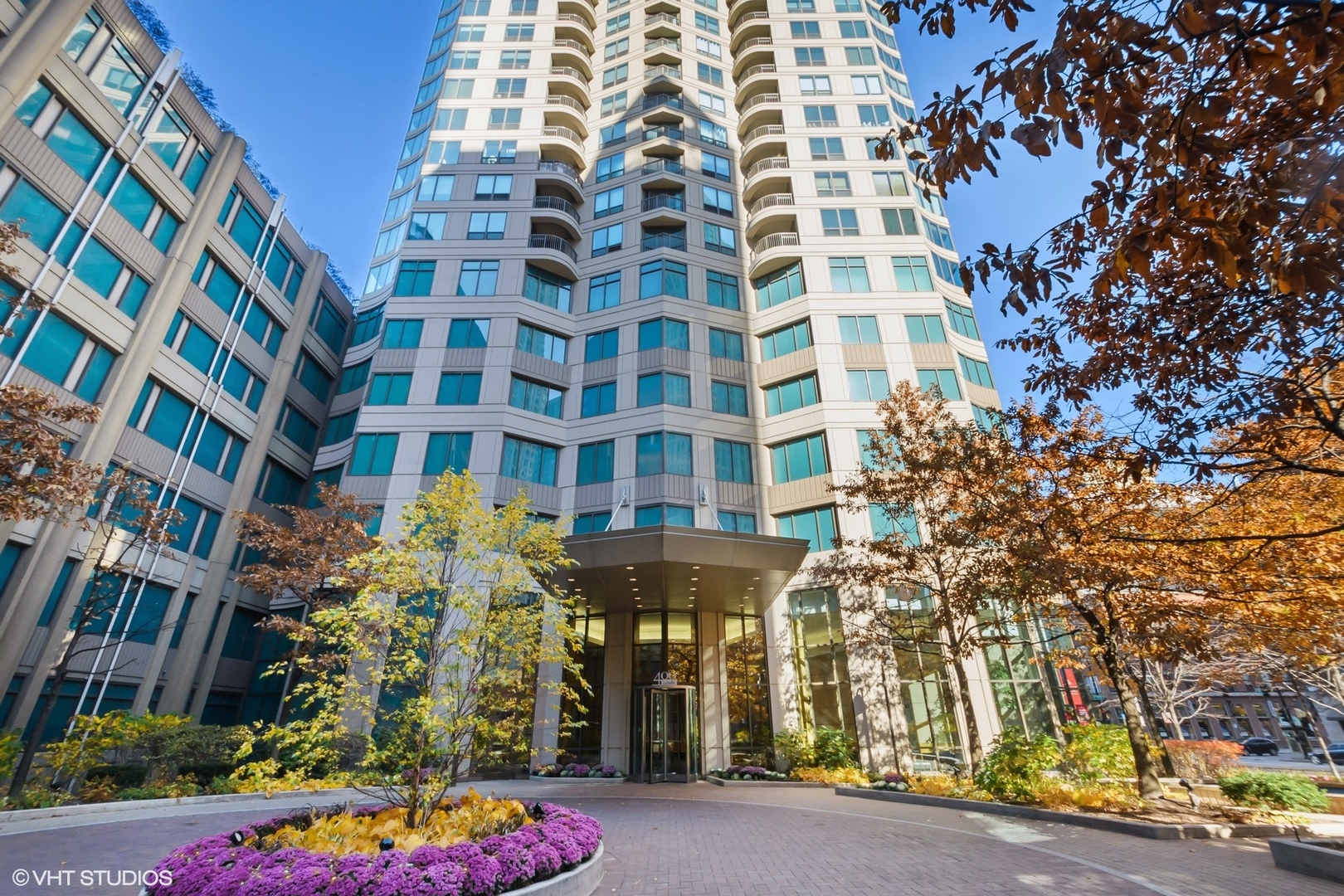 400 N La Salle Drive Unit: 1701