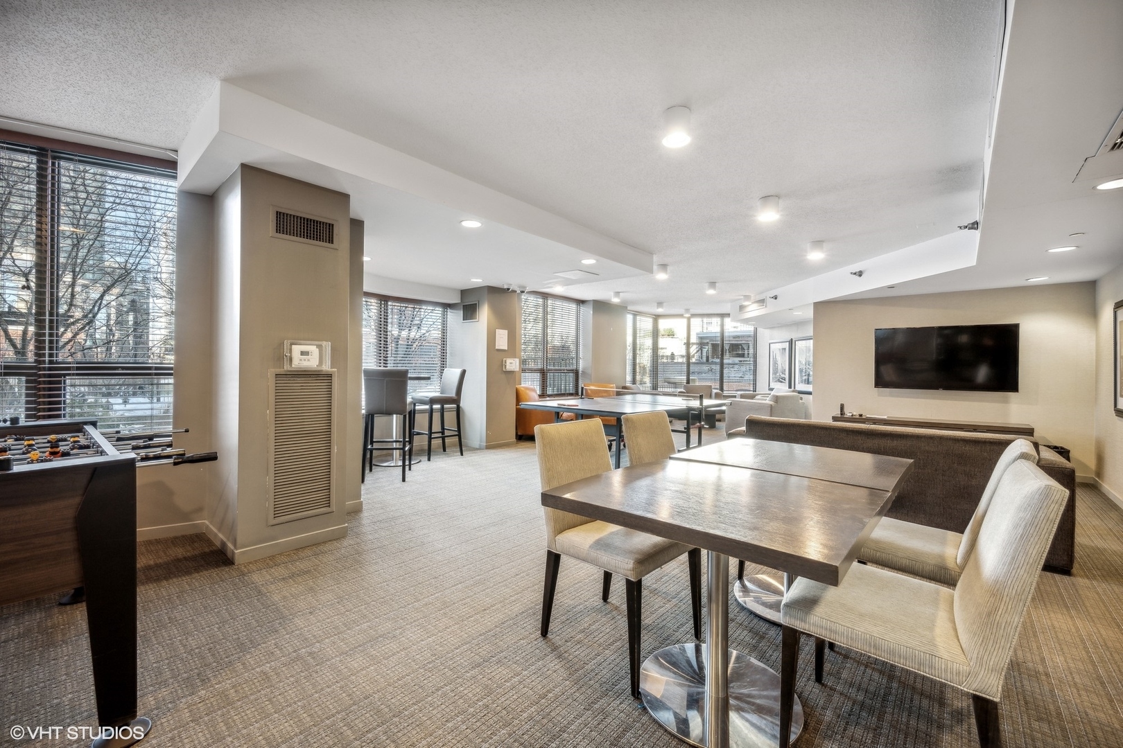 400 N La Salle Drive Unit: 1701