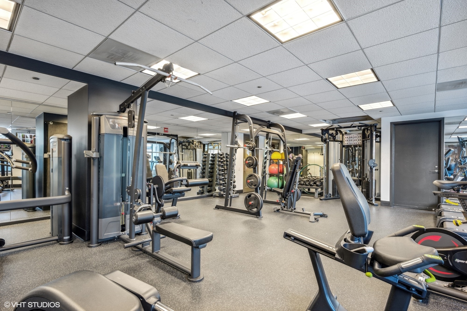 400 N La Salle Drive Unit: 1701