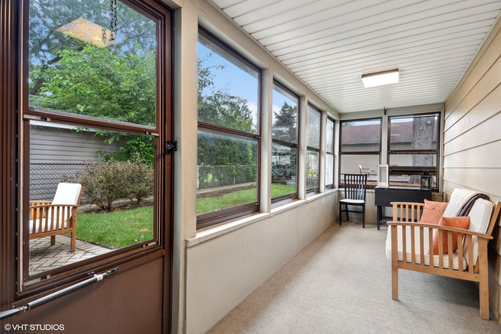 2804 Elm Street