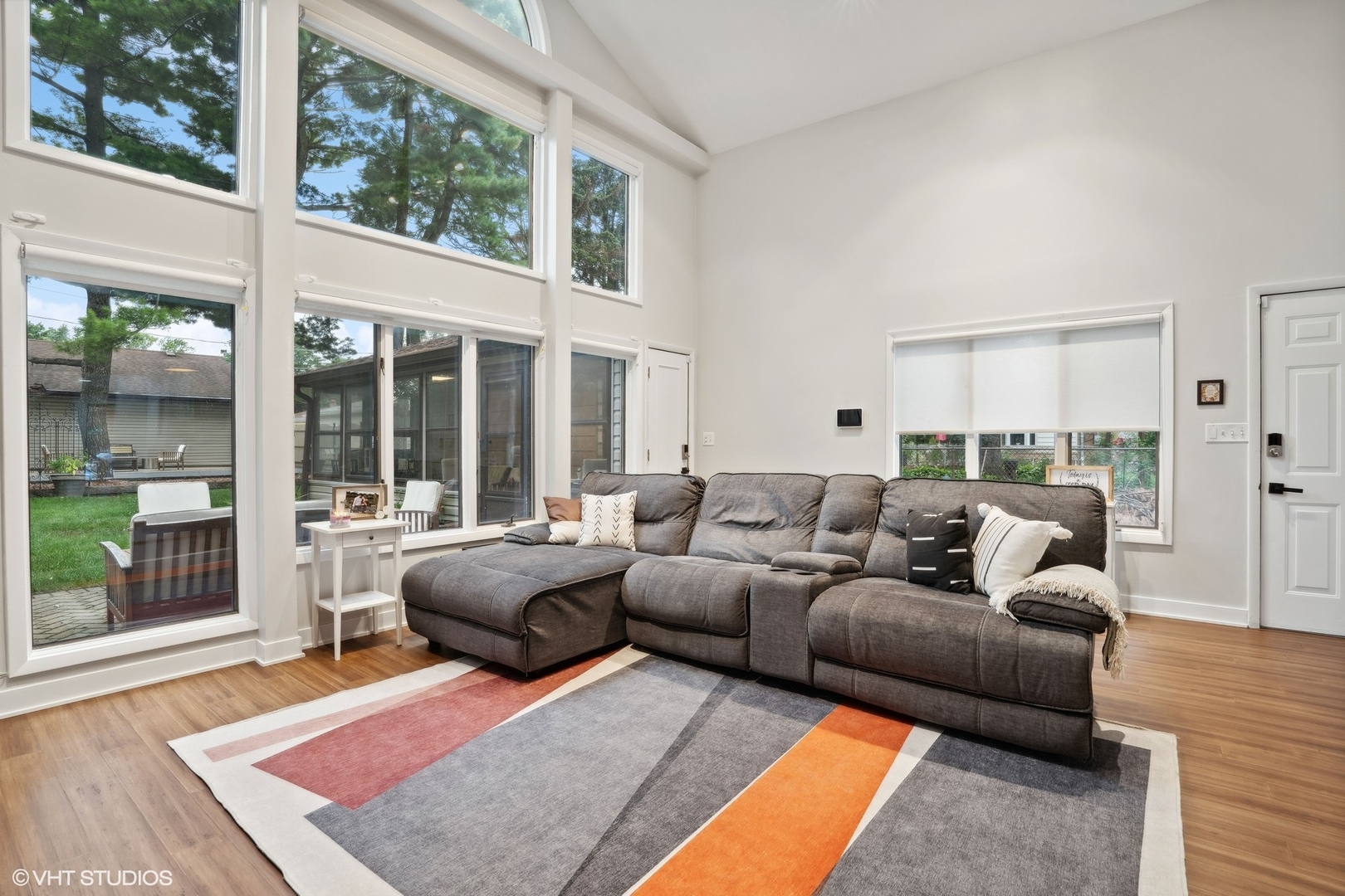 2804 Elm Street