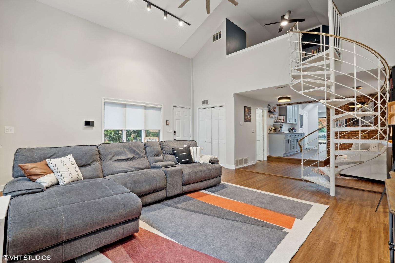 2804 Elm Street