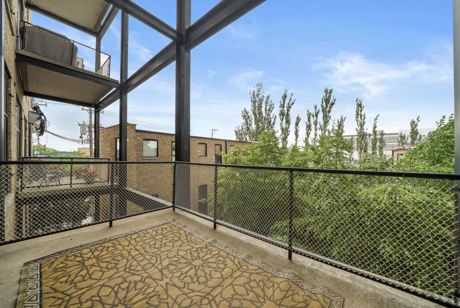 1872 N Clybourn Avenue Unit: 204